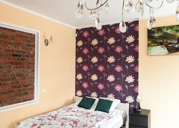 Homely Sauna, Jacuzzi And Free Parking Pensjonat Dobrzewino